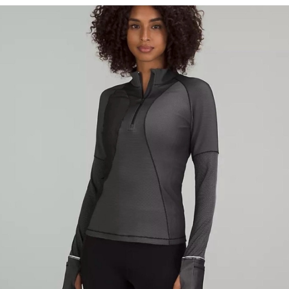 NWT lululemon athletica Black Long Sleeve Top